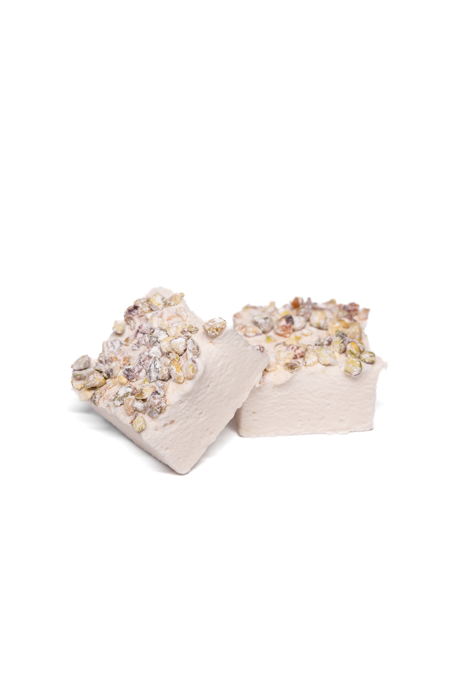 VanillaMilla & pistachio top